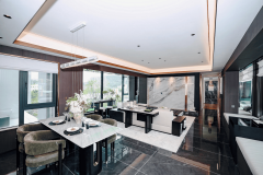 <b>做到了2+12卫</b>